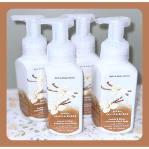 Bath & Body Works Warm Vanilla Sugar 8.75oz Gentle Clean Foaming Hand Soap x4